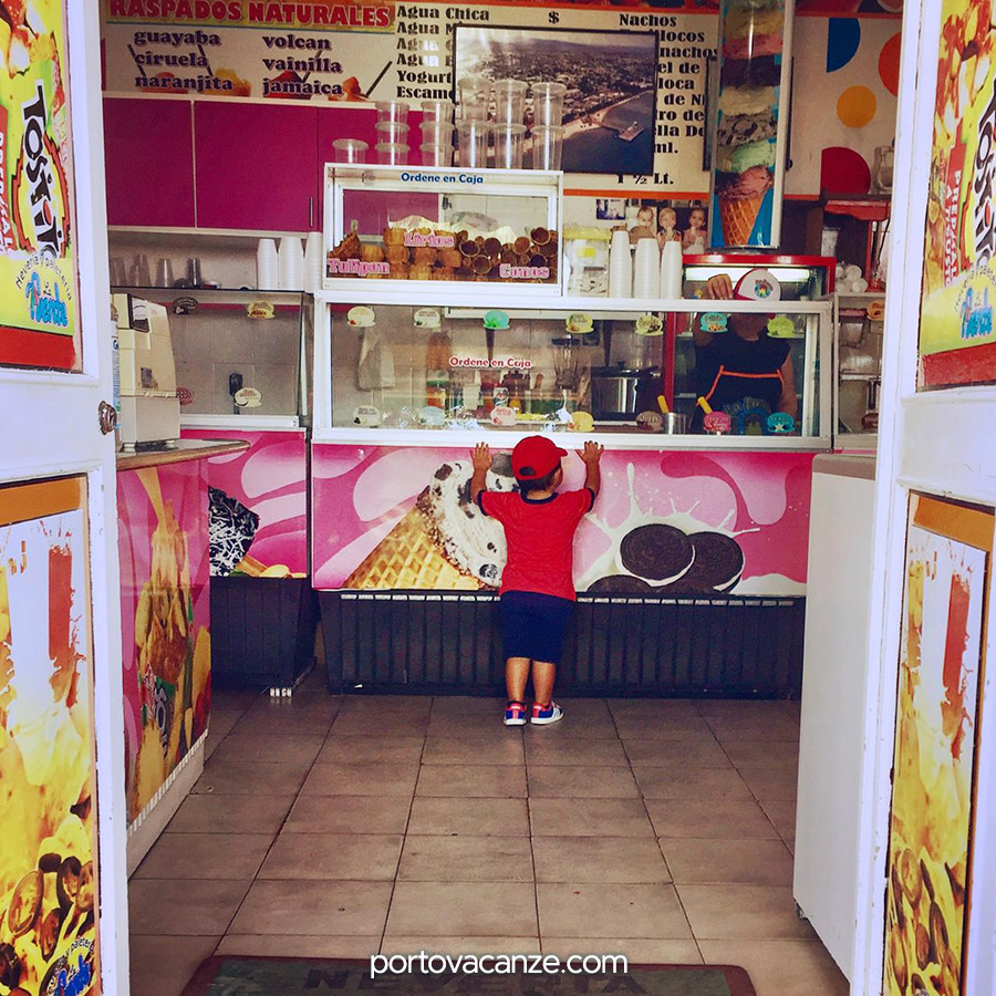 Fun Things Kids Can Do in La Paz - Porto Vacanze