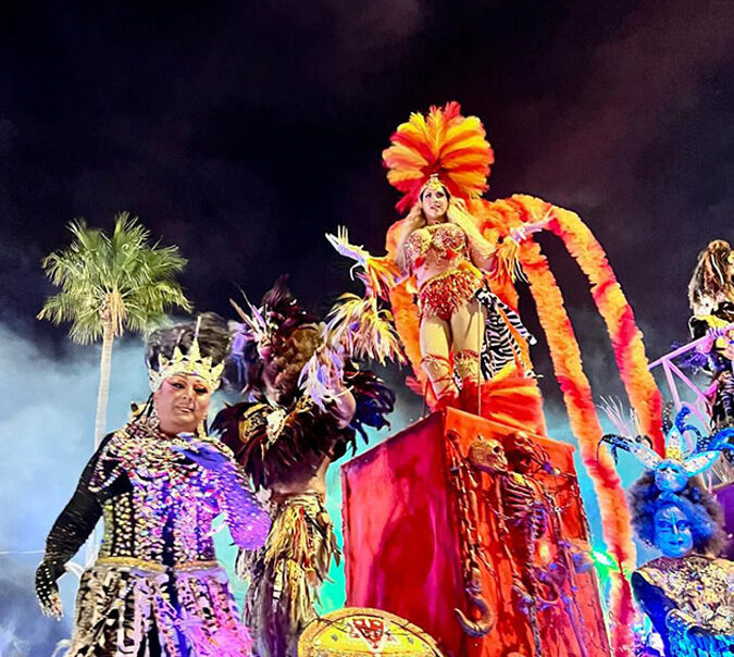 Carnaval La Paz - Vacation Rentals by Porto Vacanze / Luxury stay in La Paz